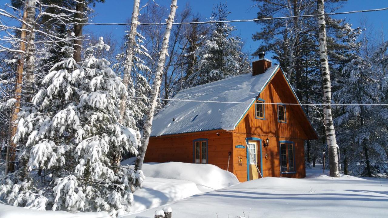 Les Chalets Sur Le Cap Saint Joachim ภายนอก รูปภาพ